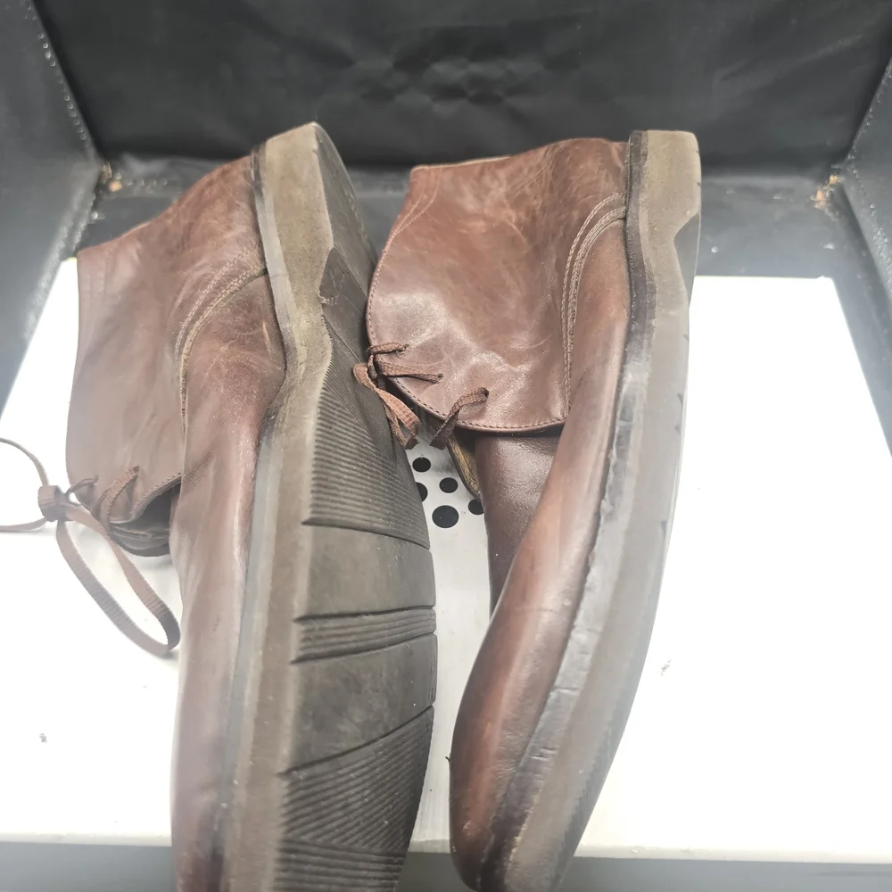 Men's Brown Leather‎ Chukka Boots
